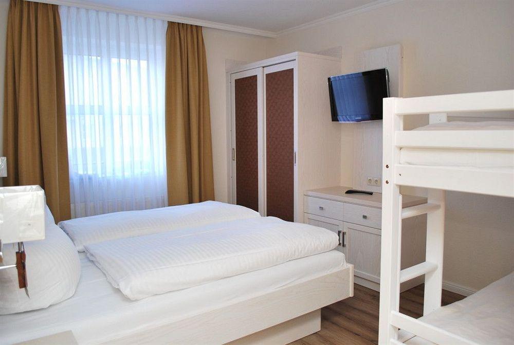 Park Hotel Sellin Bagian luar foto