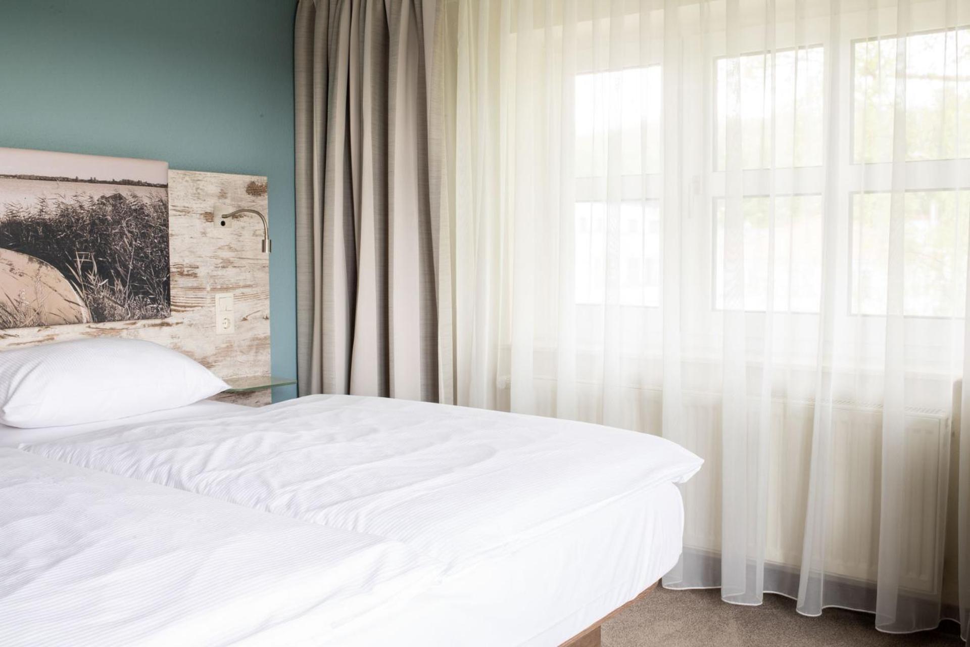 Park Hotel Sellin Bagian luar foto