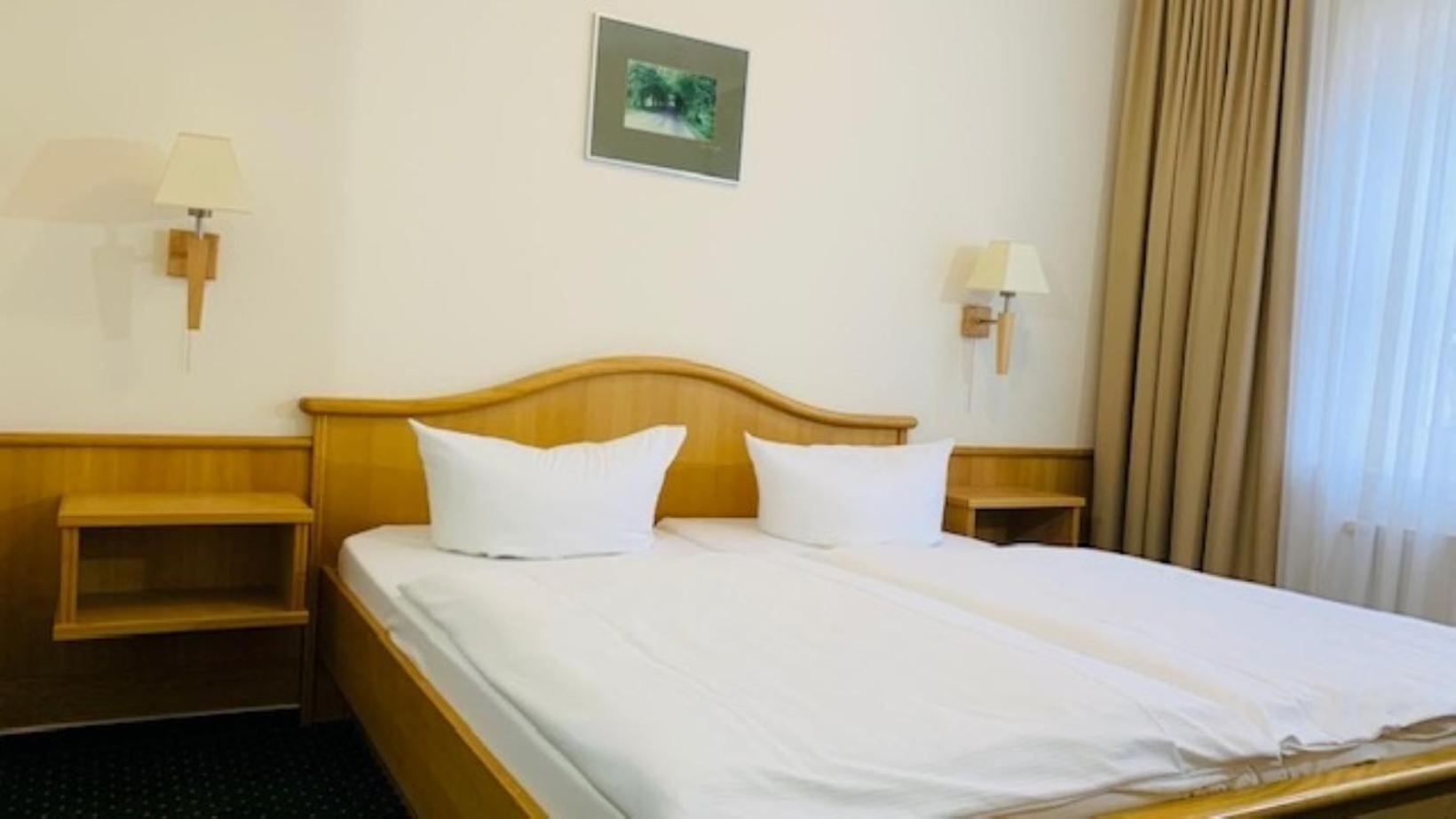 Park Hotel Sellin Bagian luar foto