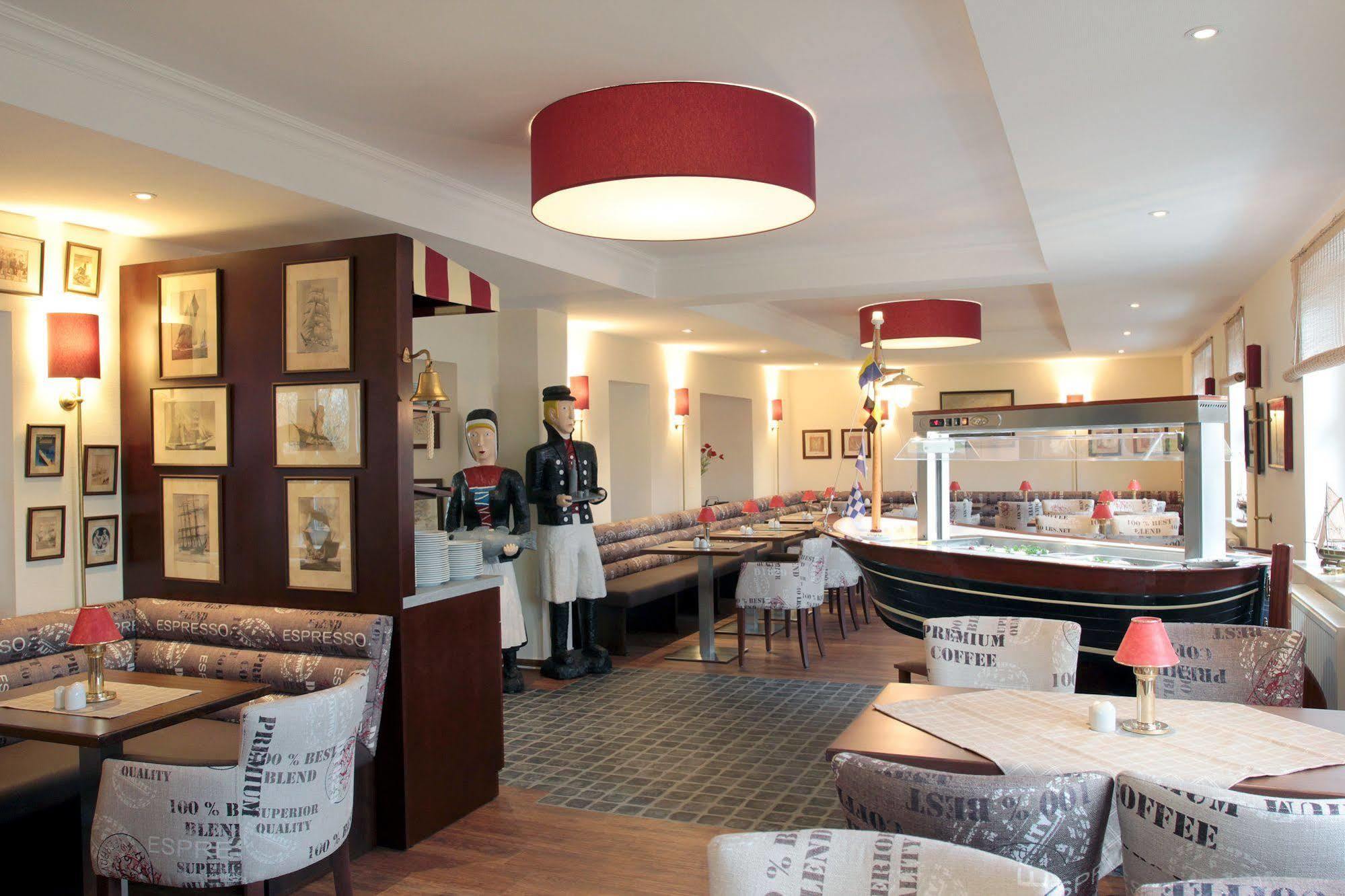 Park Hotel Sellin Bagian luar foto
