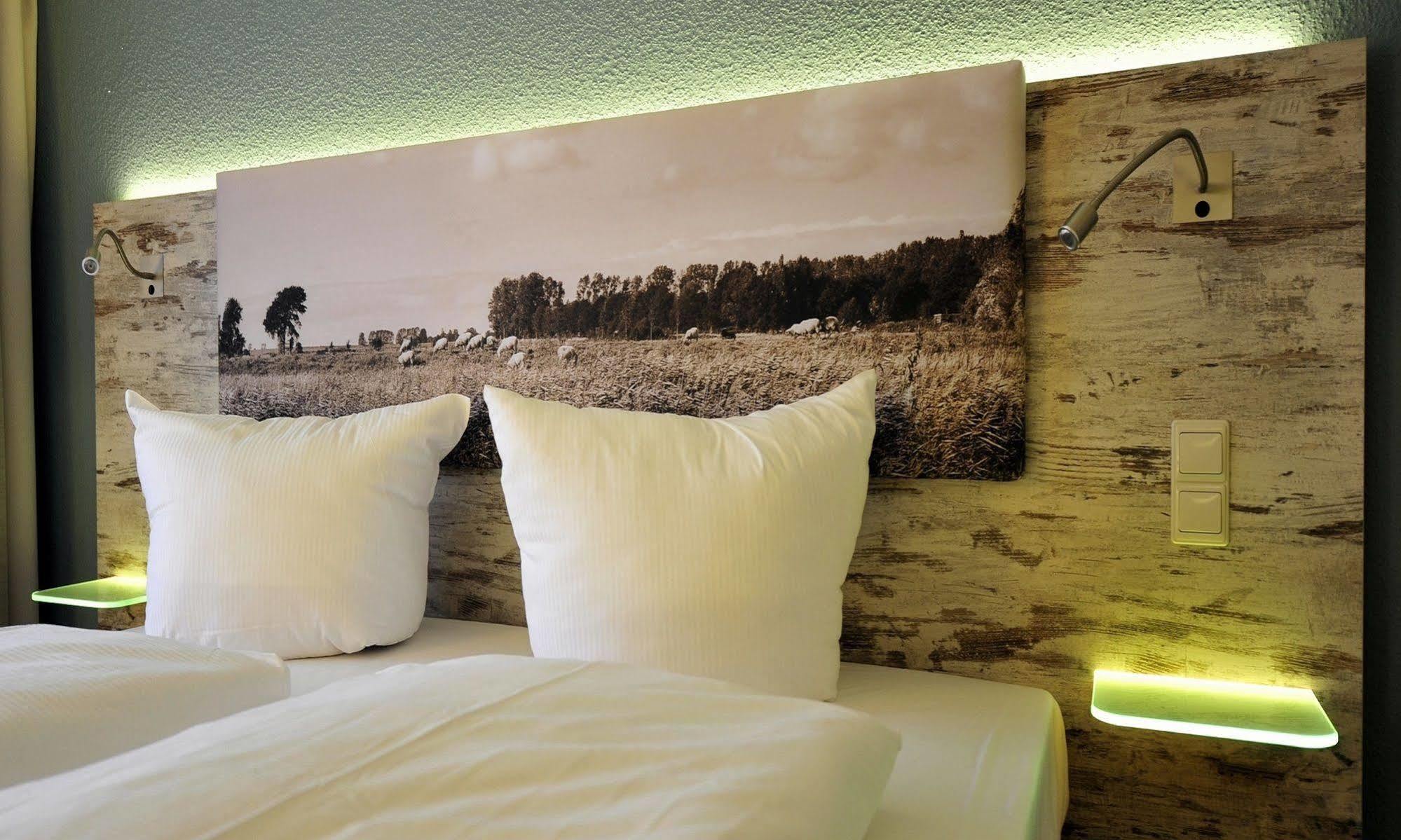 Park Hotel Sellin Bagian luar foto