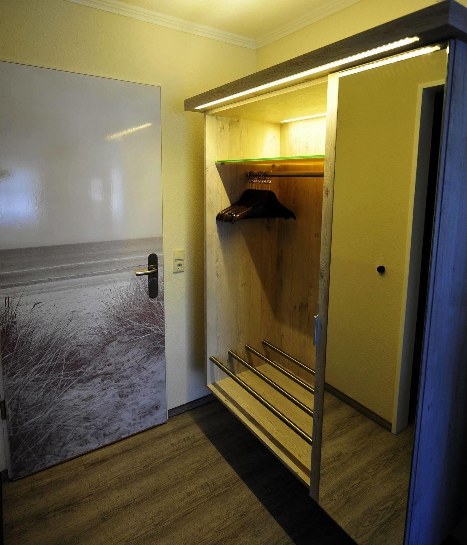 Park Hotel Sellin Bagian luar foto